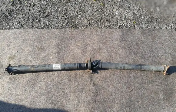 Mercedes-Benz C W203 Middle center prop shaft A2034104806 2034104806