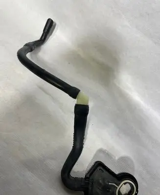 Opel Corsa F Breather/breather pipe/hose 9675617280