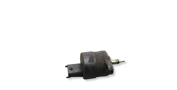 BMW 5 E39 Fuel pressure sensor 0281002480 00342206 18919
