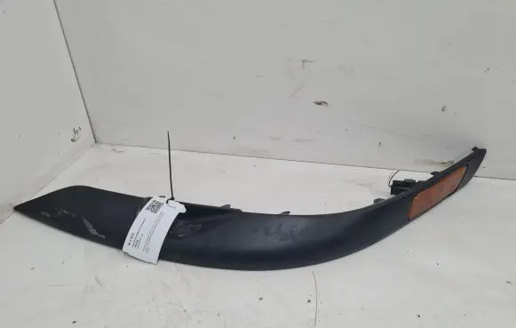 Volvo S80 Front bumper splitter molding 09151823