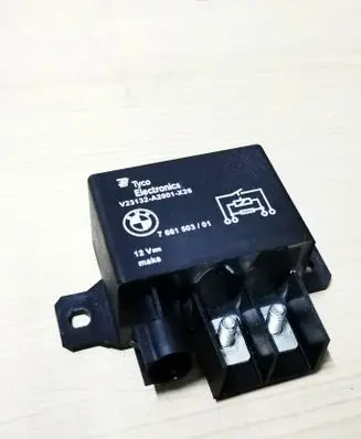 BMW 5 GT F07 Ignition relay 7661503