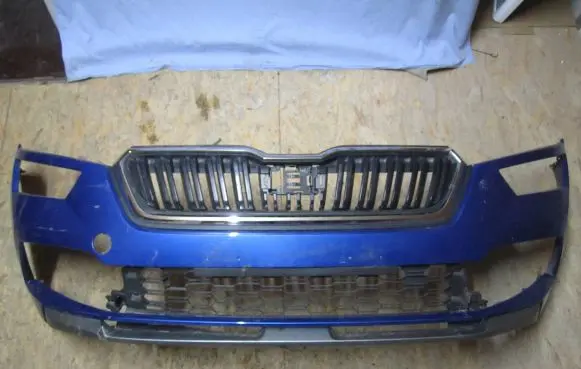 Skoda Kamiq Front bumper 658807221 32001012