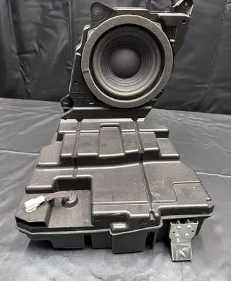 Lexus RX 450H Subwoofer speaker 8615048090 TS08537ZT C30QFC1