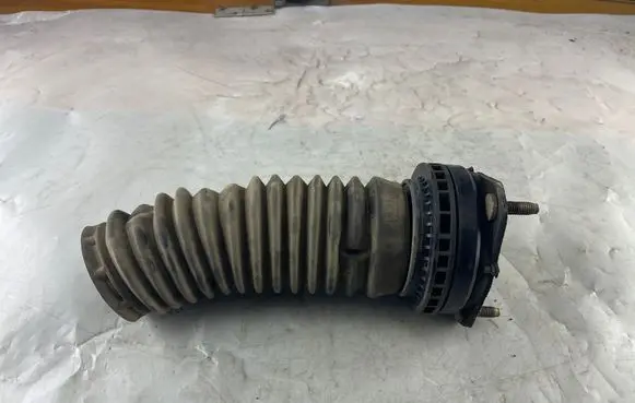 Ford Fusion Front upper strut mount 2S613K155 2S613K155AE