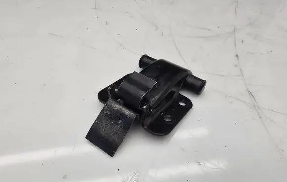 Mercedes-Benz Sprinter W906 Rear door check strap stopper 009ES92