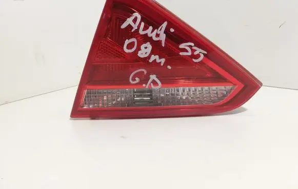 Audi A5 8T 8F Tailgate rear/tail lights 8T0945094
