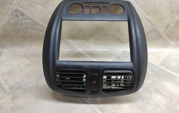 Mazda 323 F Radio/GPS head unit trim B25FGM932LH