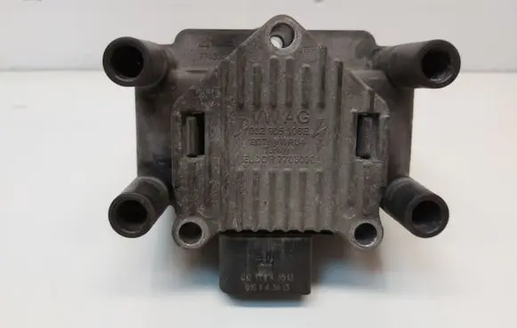 Skoda Yeti (5L) High voltage ignition coil 032905106E