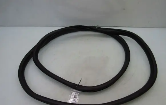 Hyundai Bayon Rubber seal rear door 