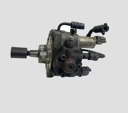 Nissan X-Trail T30 Fuel injection high pressure pump 16700AW402 2940000122