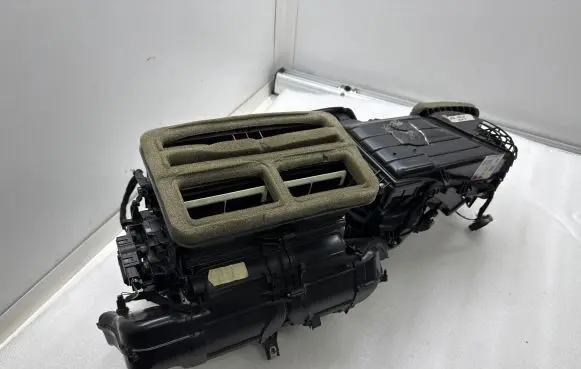 Ford Mustang VI Interior heater climate box assembly FR3B19B555BG FR3B19846A 40418G17B