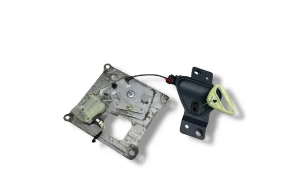 Mini One - Cooper Cabrio R52 Tailgate boot lock/latch motor 6942589 7116889