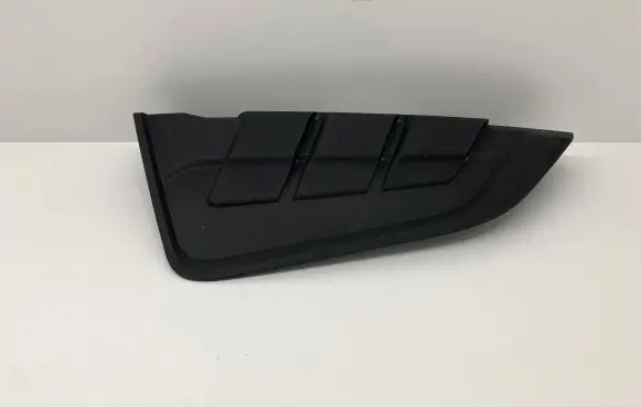 Maserati Levante Intercooler air guide/duct channel 70593908