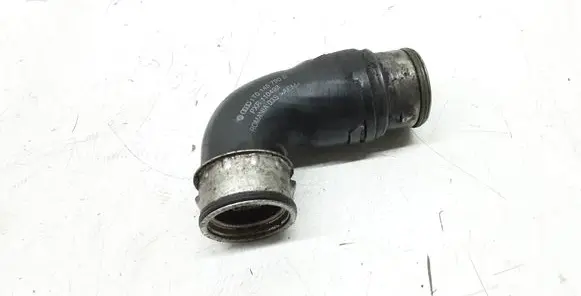 Skoda Octavia Mk2 (1Z) Air intake hose/pipe 1T0145790B