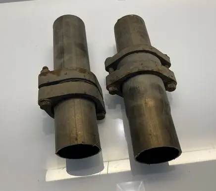 Mercedes-Benz E W211 Muffler pipe connector clamp 