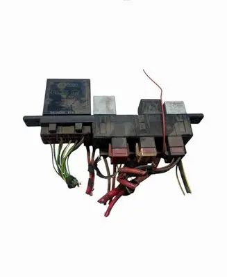 Volkswagen Golf IV Fuse box set 8l0941822
