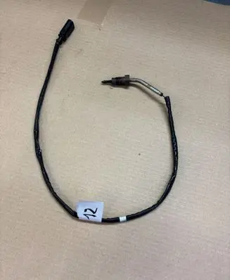 Audi A4 S4 B8 8K Exhaust gas temperature sensor 05L906088BD