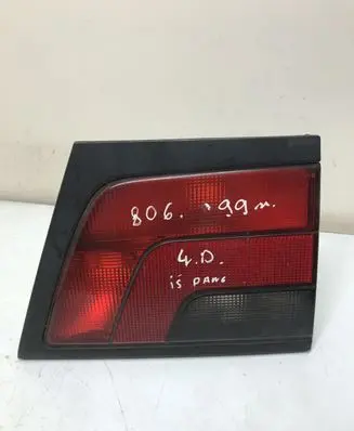 Peugeot 806 Tailgate rear/tail lights