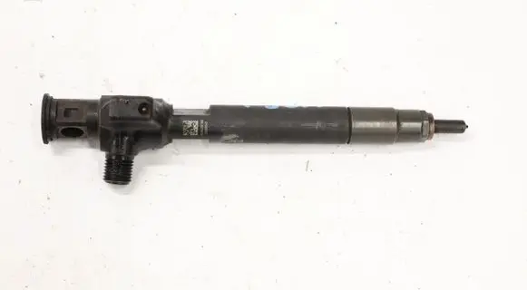 Ford Mondeo MK V Fuel injector E1GQ9F593AA