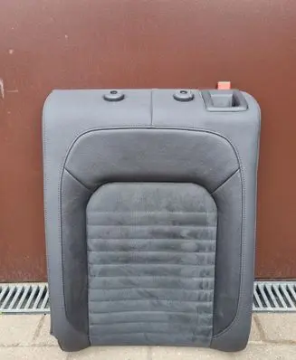 Volkswagen PASSAT B8 Rear seat 