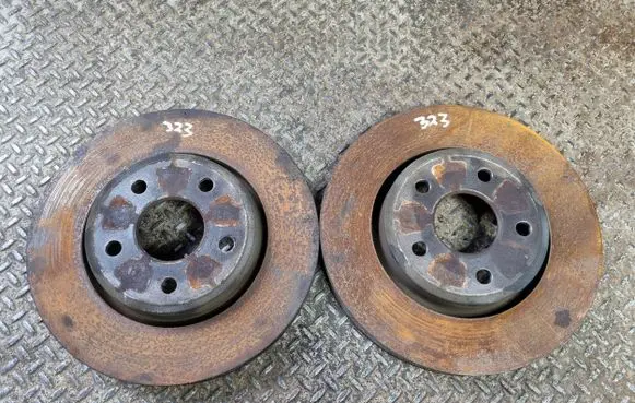 Jeep Grand Cherokee Front brake disc