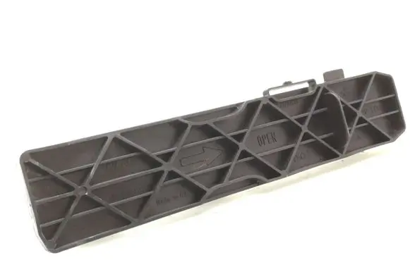 Volkswagen Tiguan Cabin air micro filter cap 3C0819422