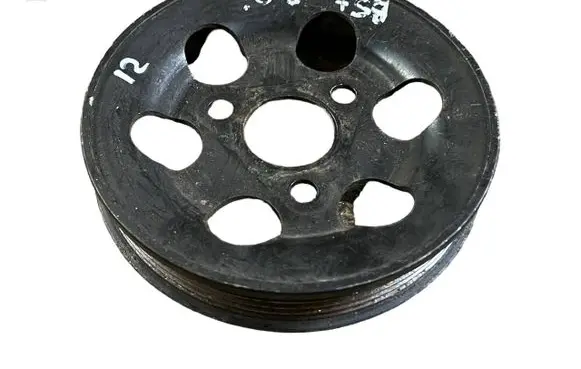 Volkswagen PASSAT B5.5 Power steering pump pulley 058145255E
