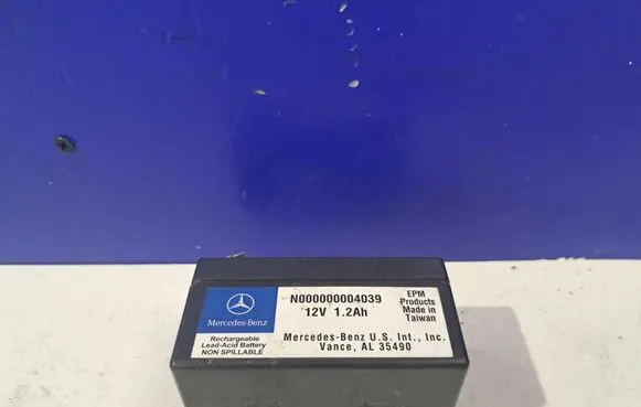 Mercedes-Benz R W251 Car battery N000000004039 AL35490