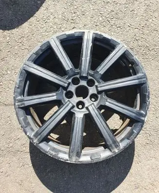 Audi Q7 4M R20 alloy rim 4M0601025AD
