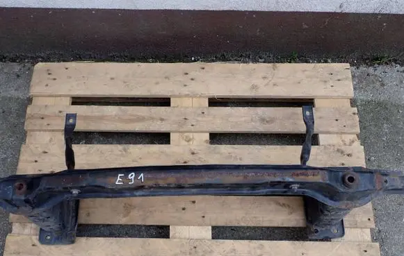 BMW 3 E90 E91 Rear bumper support beam