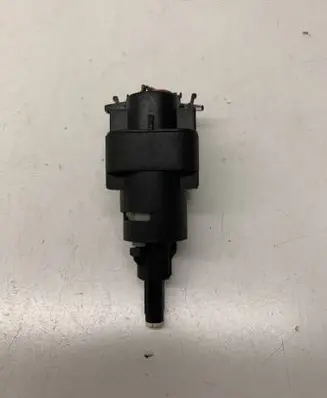 Volkswagen Polo IV 9N3 Brake pedal sensor switch 6Q0945511
