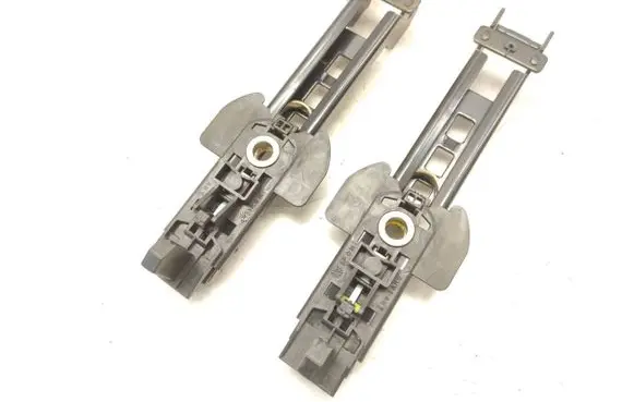 Audi A3 S3 A3 Sportback 8P Seat belt adjustment rail 8E0857833A