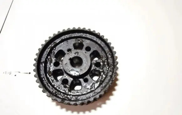 Mazda 323 F Fuel pump gear (pulley) RF2A