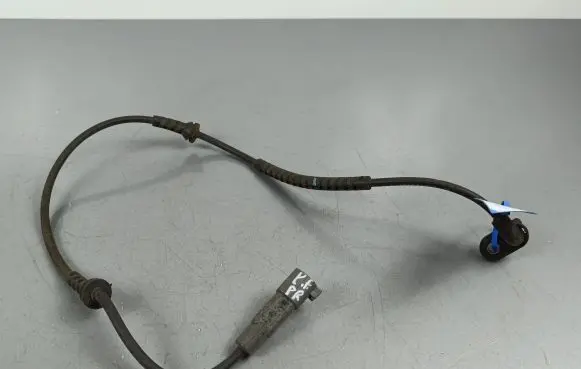 Opel Mokka ABS brake wheel speed sensor 95490814