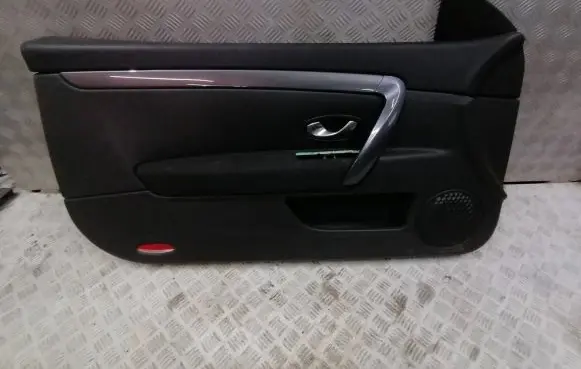 Renault Laguna III Front door card panel trim 809015092R 3030044 FM110010