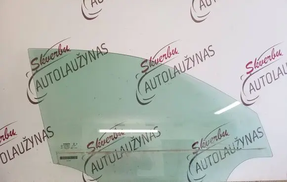 Volvo XC40 Front door window glass four-door 32244798