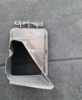 BMW 4 F36 Gran coupe Intercooler air guide/duct channel 15677210 7432632