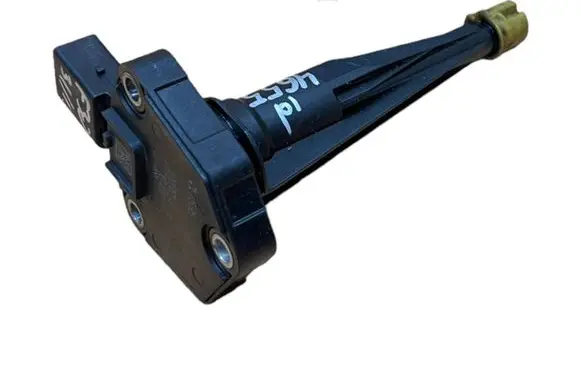 BMW 3 F30 F35 F31 Oil level sensor 7636296 12037322 6PR01049705