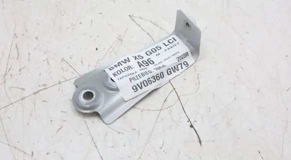 BMW X5 G05 Fender mounting bracket 7418217MWK3006 7418217