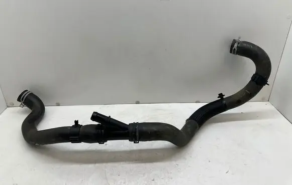Ford Focus Engine coolant pipe/hose JX618B273V