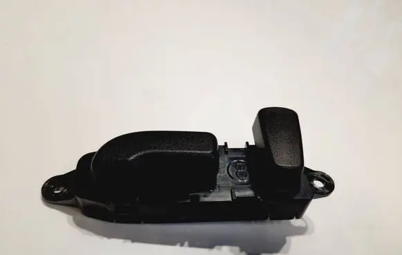 Infiniti FX Seat adjustment knob 
