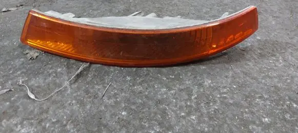 Renault Trafic II (X83) Front indicator light 89020825