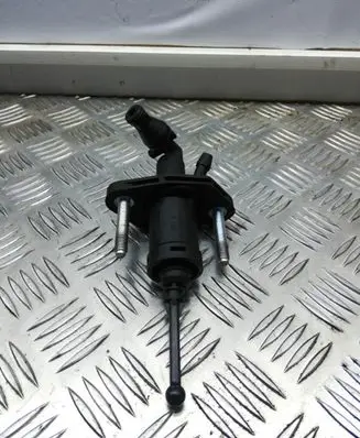Opel Insignia A Clutch master cylinder 55561916