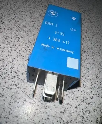 BMW 5 E39 Other relay 1383417