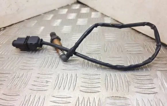 Seat Ibiza IV (6J,6P) Lambda probe sensor 03L906262 0281001085