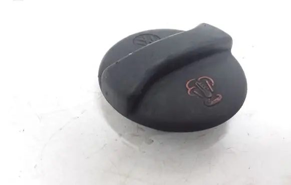 Volkswagen PASSAT B4 Coolant expansion tank/reservoir cap 357121321C