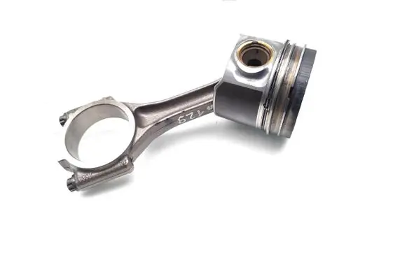 Volkswagen PASSAT B6 Piston with connecting rod CBA