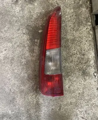 Volvo V70 Rear/tail lights