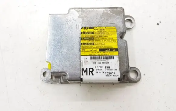 Toyota Avensis T270 Airbag control unit/module 8917005320 227631102