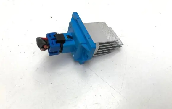 Hyundai i20 (BC3 BI3) Heater blower motor/fan resistor QCIA